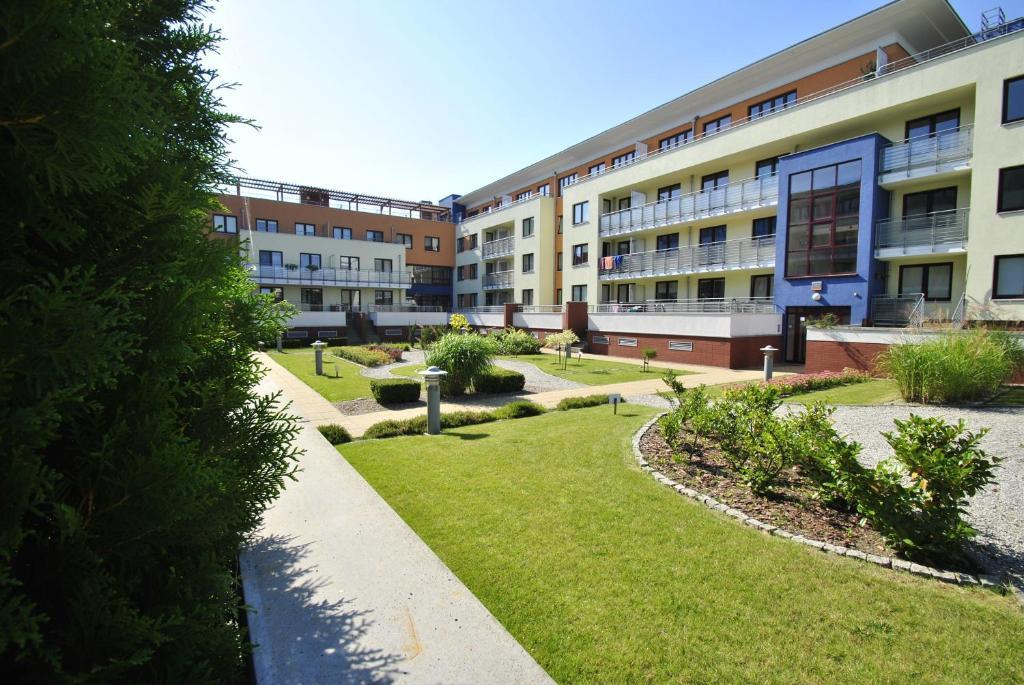 Apartamenty Sun Seasons 24 - Zielone Tarasy 科沃布热格 外观 照片